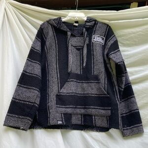 Thrill Seekers Mexican black pullover, size small
